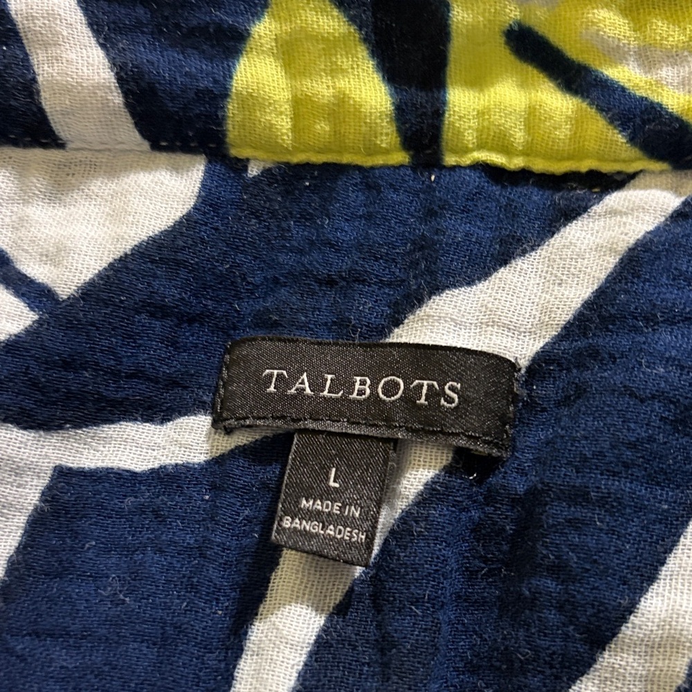 Talbots Navy and Yellow Leaf Print Blouse Button - Picture 8 of 9